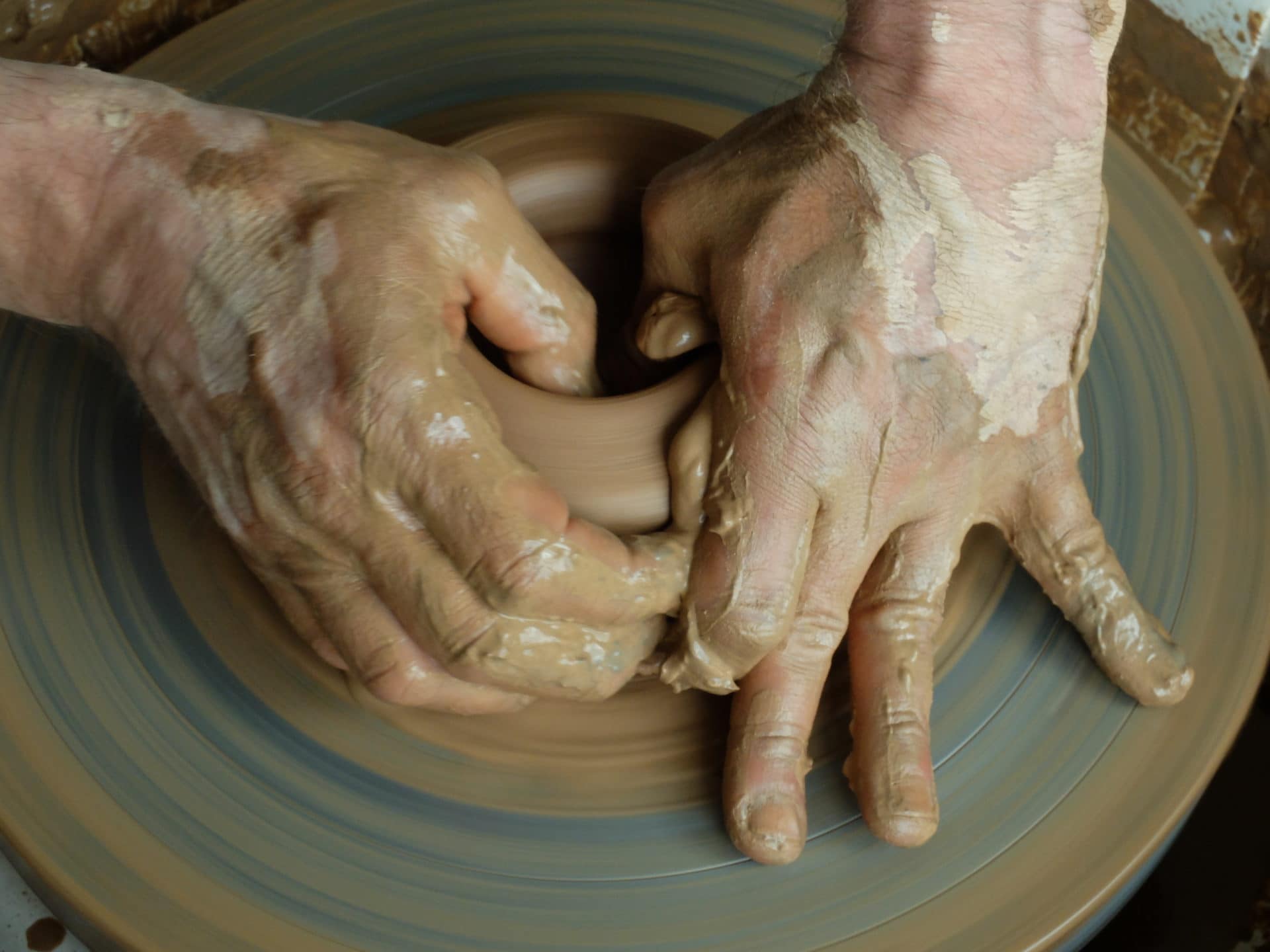 percement de la balle de terre percement de la balle de terre