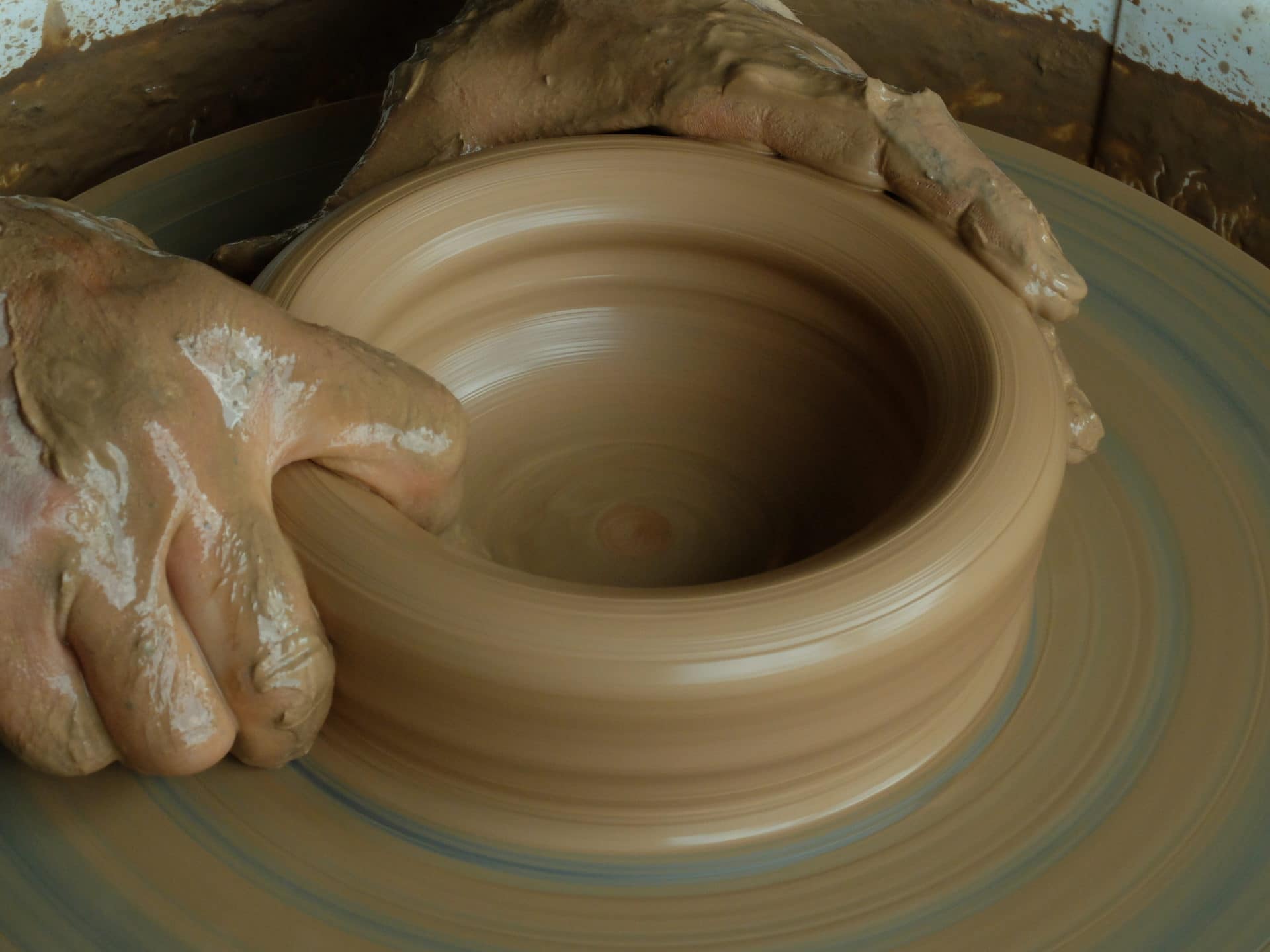 Geste synthétique de première montée (1) Apprentissage des gestes du tour